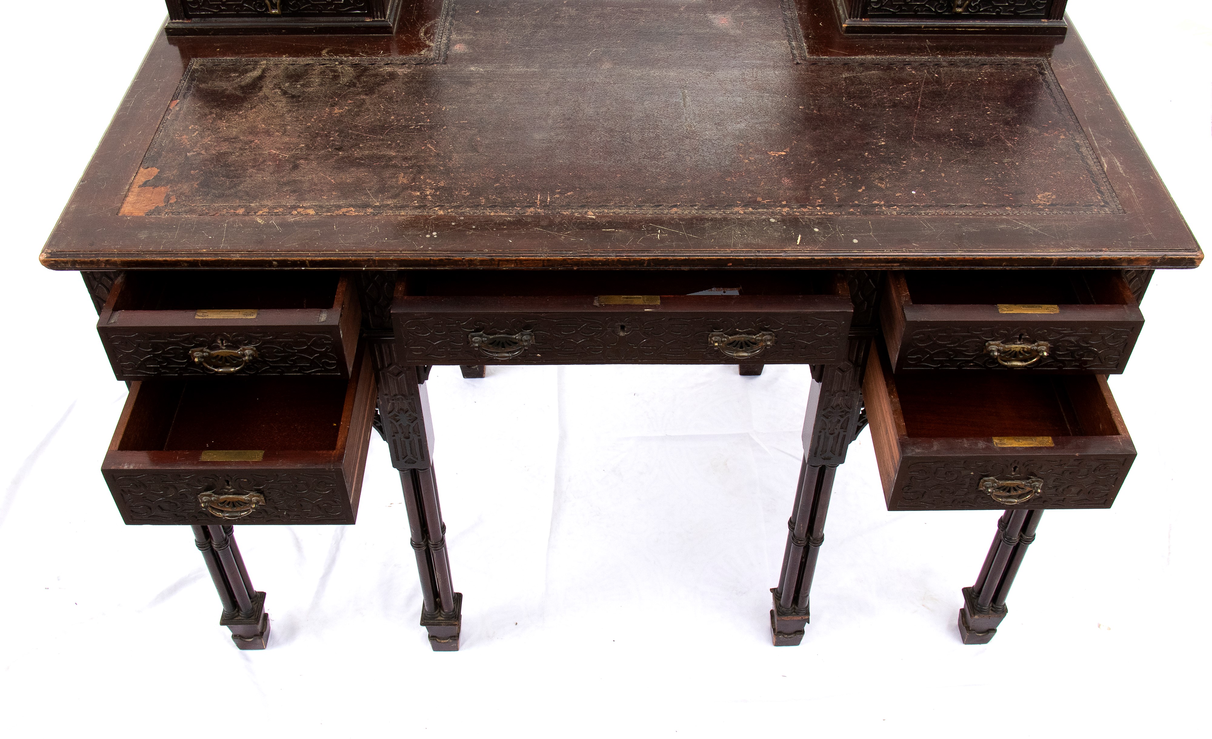 Edwards And Roberts - Scrivania toletta inglese in stile Chippendale,  XIX secolo