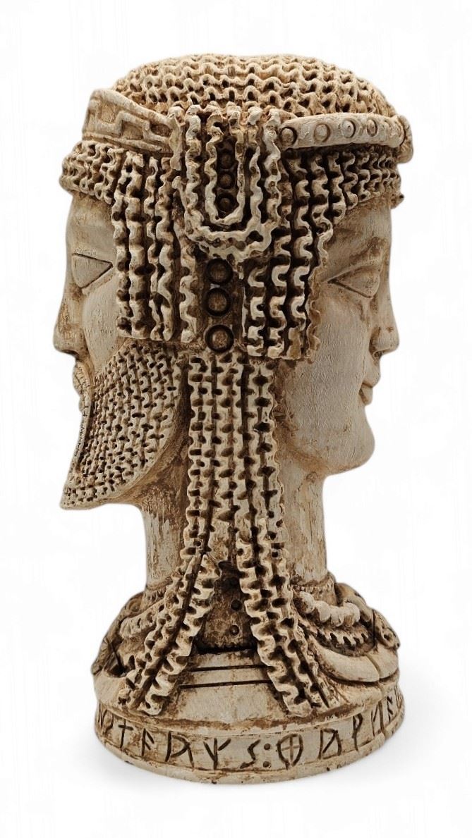 XIX secolo, Scultura bifacciale in avorio