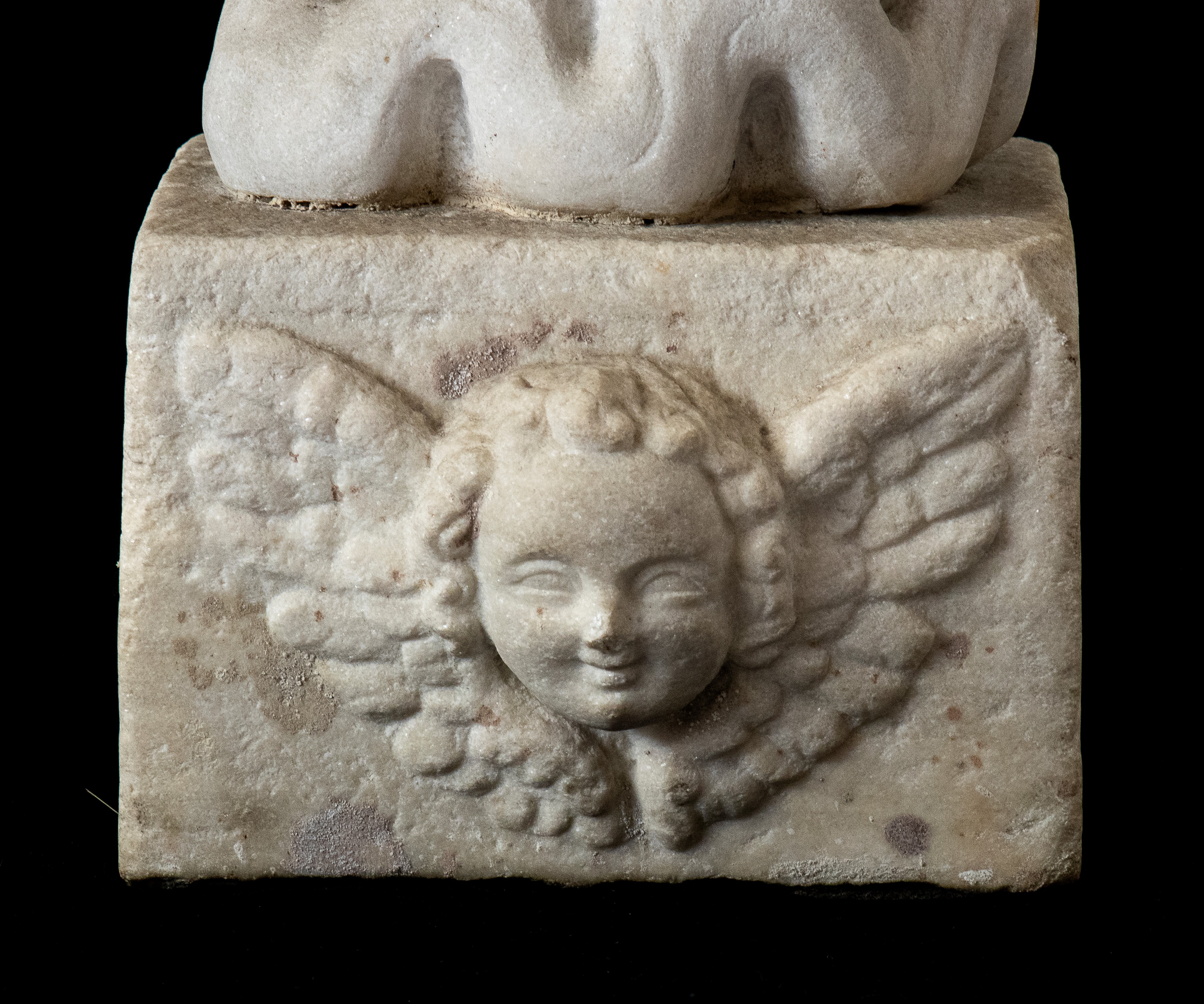 Coppia di Sculture Italiane in Pietra