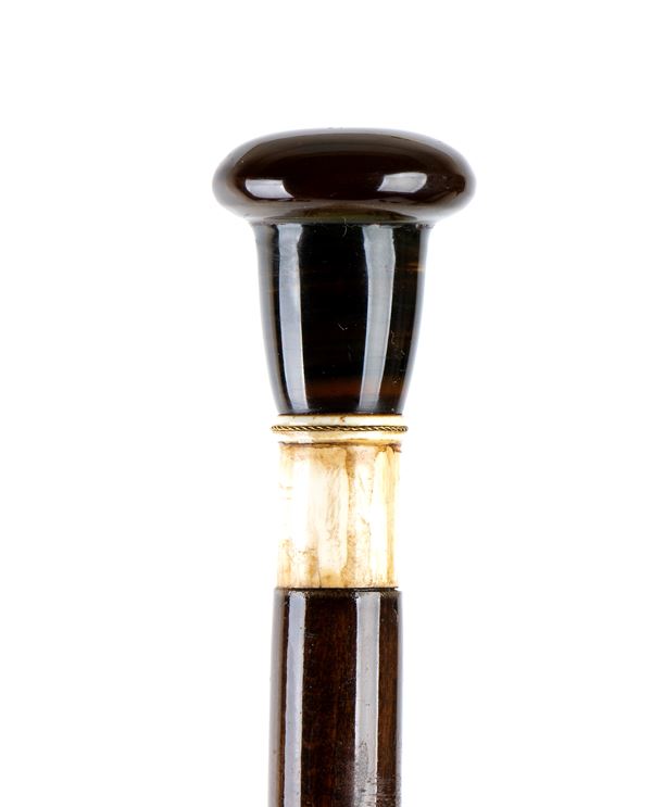 Bastone da passeggio con inserti in avorio di elefante