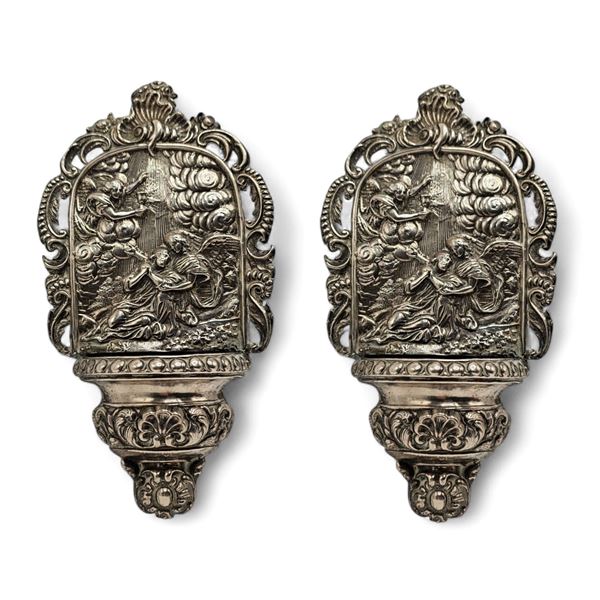 Coppia di acquasantiere italiane in argento