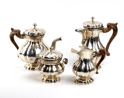 Tosato Giovanni, Servizio da tè e caffè italiano in argento (teiera, caffettiera, zuccheriera e l...