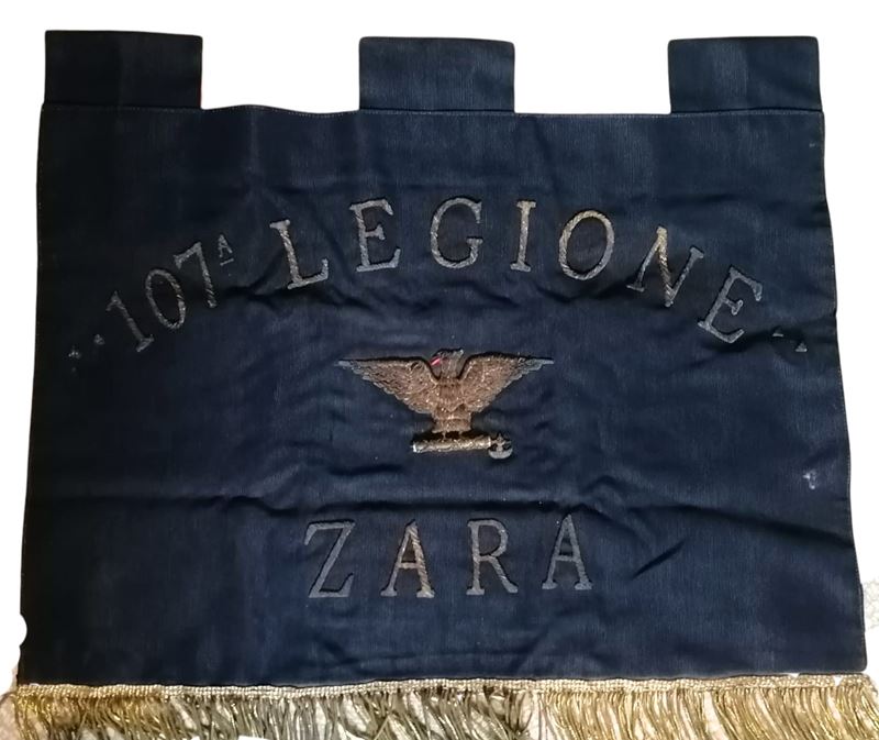 Labaro 107esima Legione "zara"