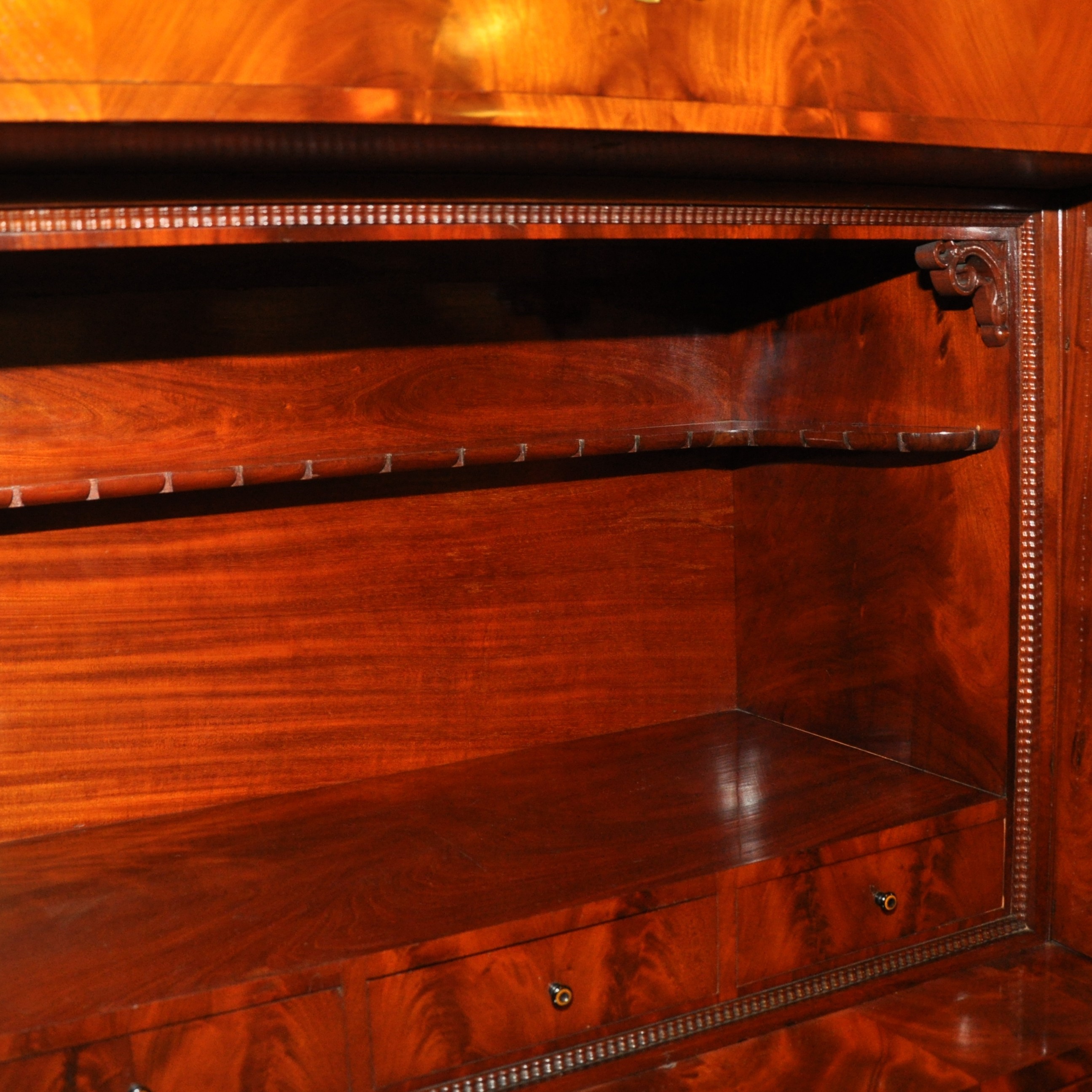 Mobile Bar Biedermeier Tedesco in Mogano