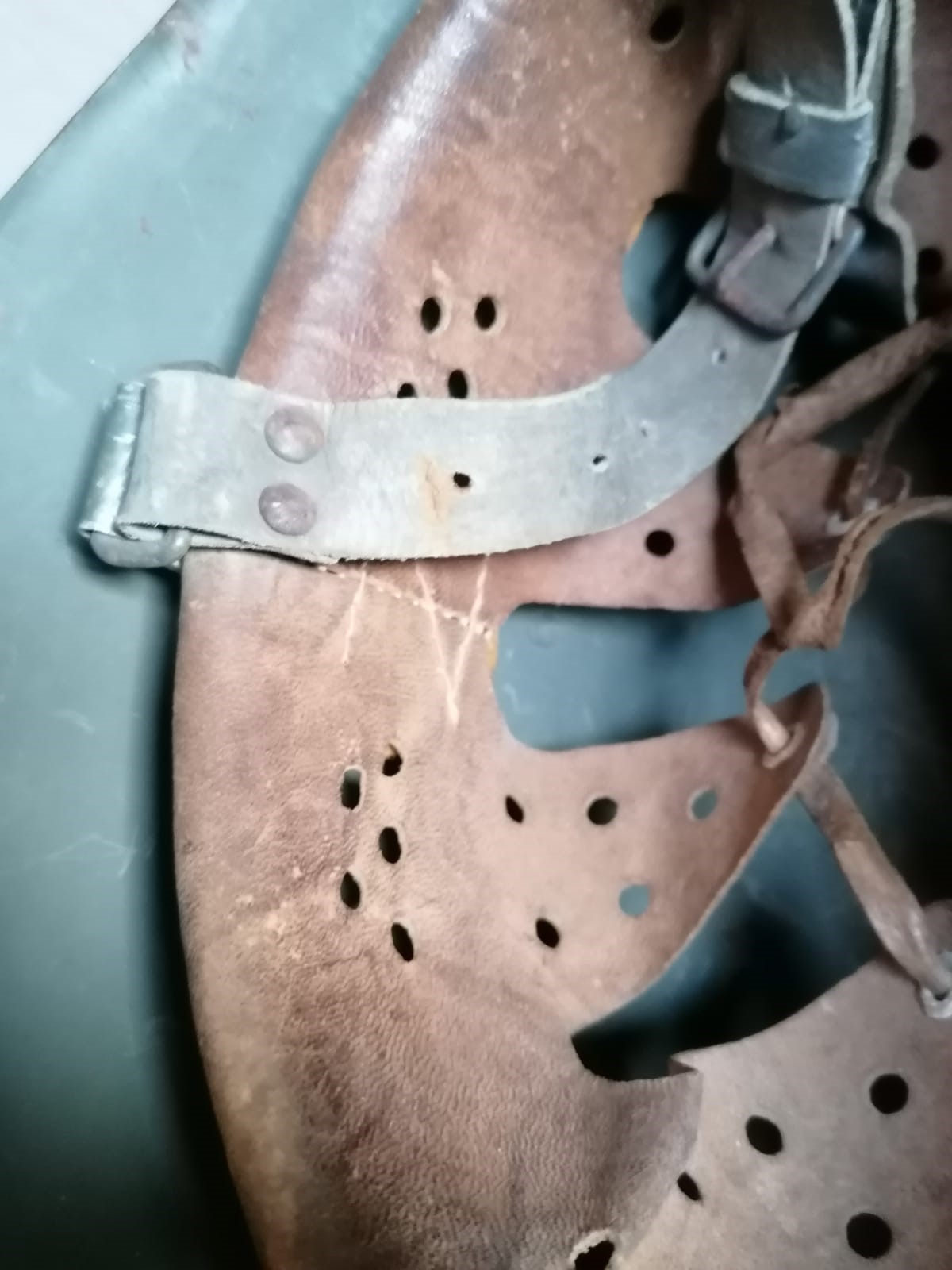 Elmetto M. 33 di un Alpino della Divisione Monterosa della Rsi