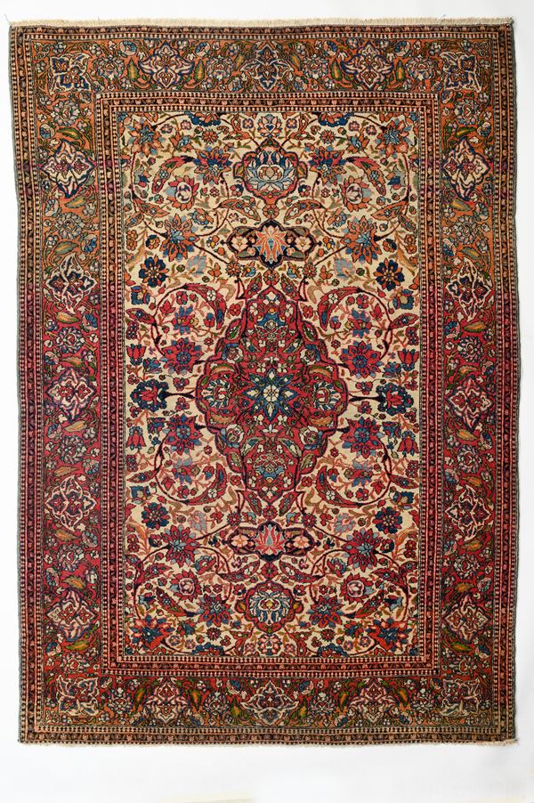 Isfahan carpet