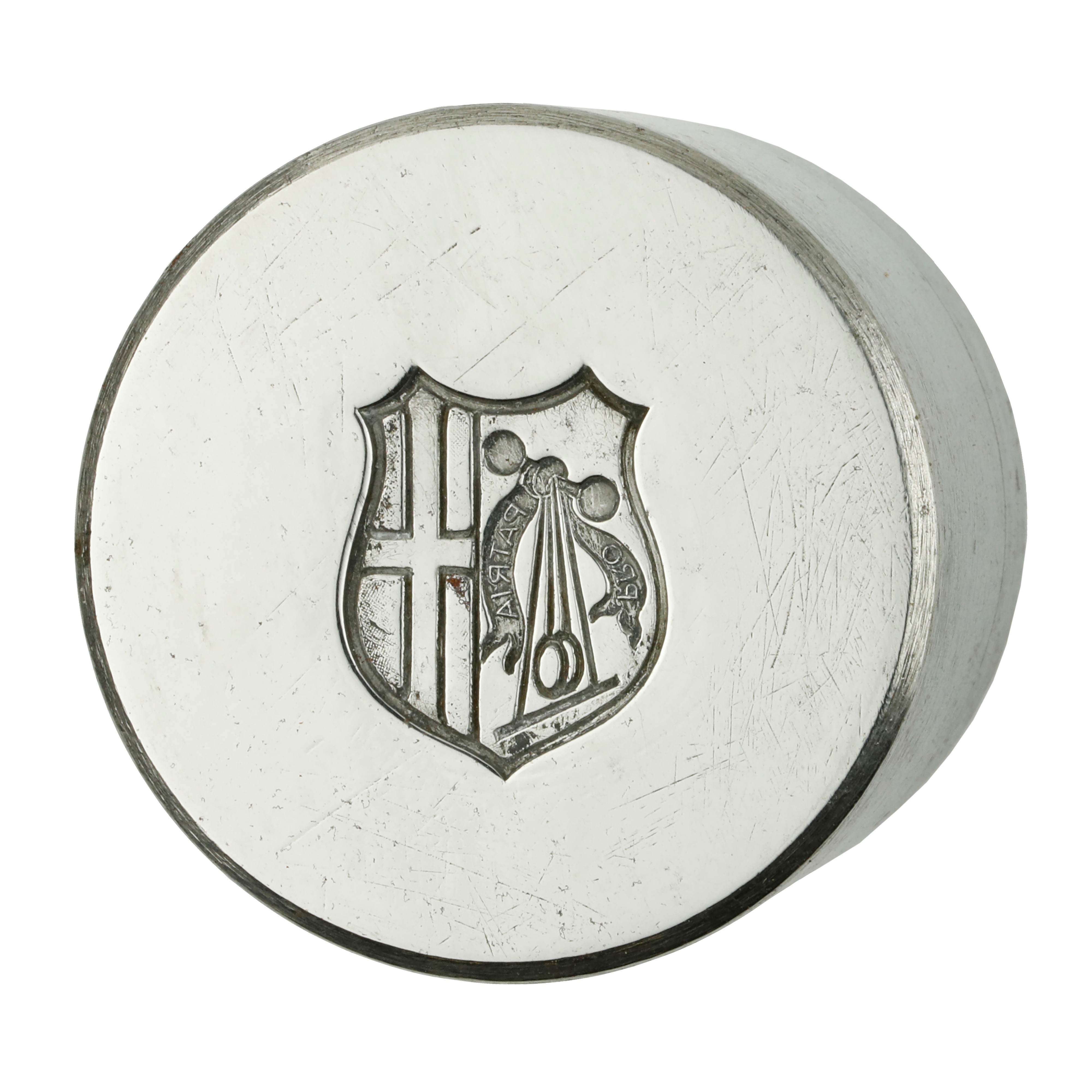 N Pro Patria 40 x 35 mm