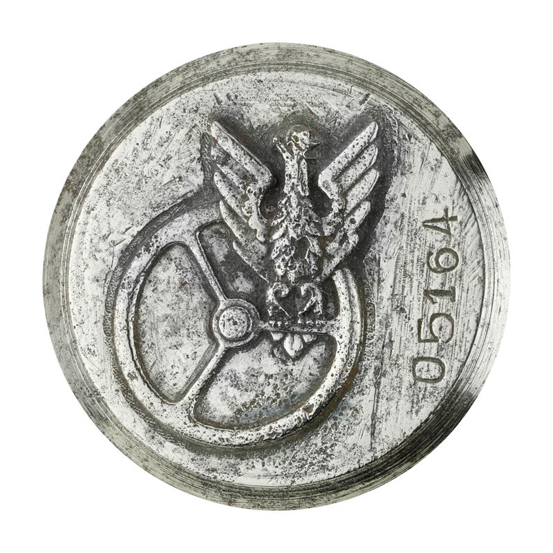 P Aquila Coronata su Volante. 49 X 44 MM
