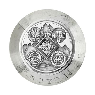 P R a C i (reale Automobile Club Italia) + Altre Scritte. 37 X 38 MM