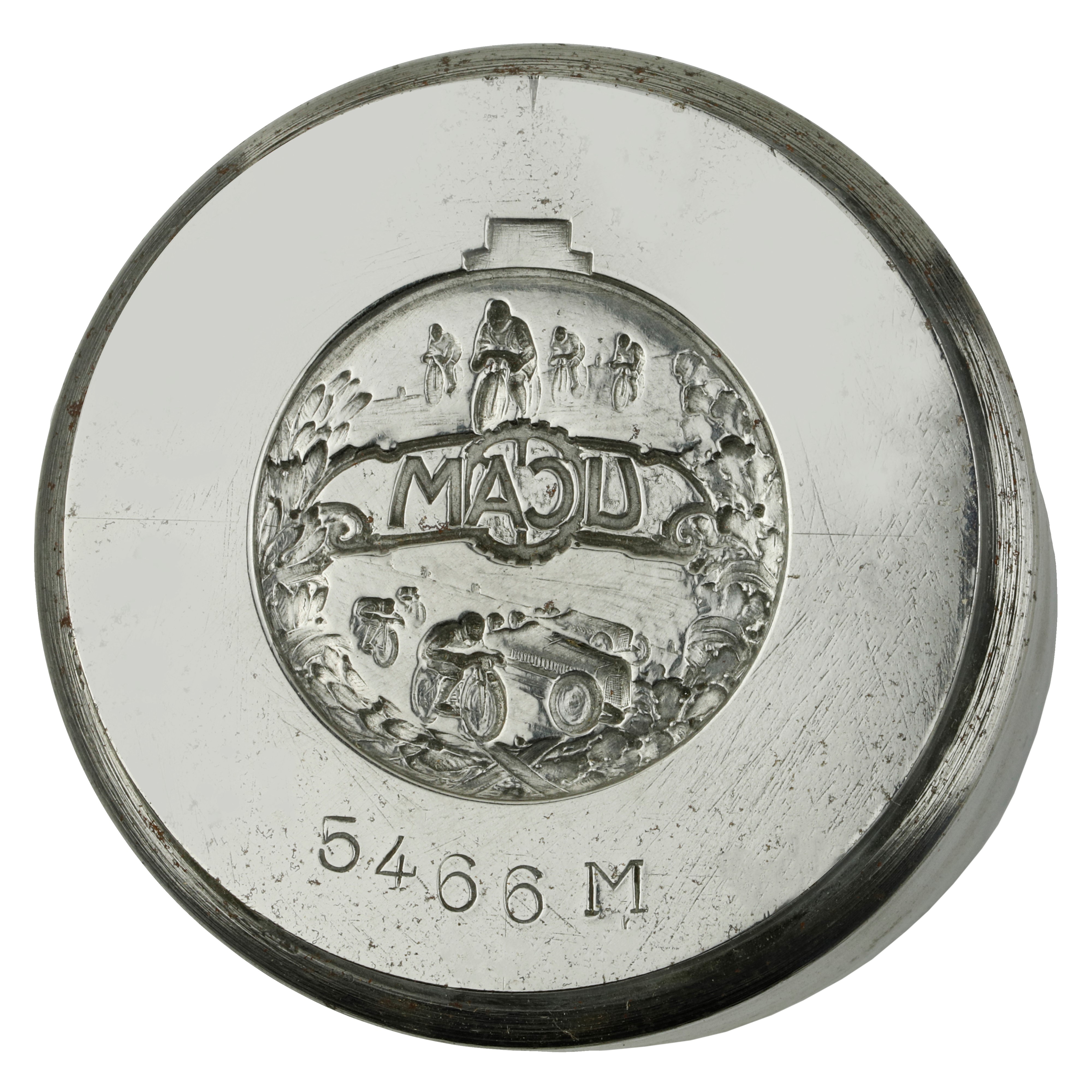 N Ucam. 59 X 41 MM