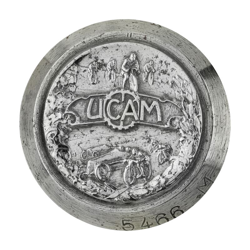 P Ucam 41 X 41 MM