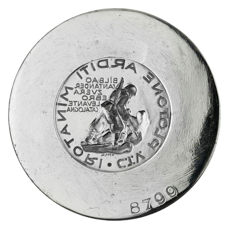 N Plotone Arditi Minatori C.t.V.bilbao Santander Zuera Ebro Levante Catalogna. 62 X 50 MM