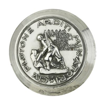 P Plotone Arditi Minatori C.t.V. Bilbao Santander Zuera Ebro Levante Catalogna. 45 X 43 MM