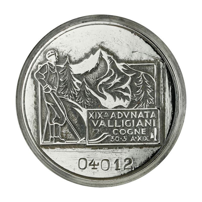 P Xixa Adunata Valligiani Cogne 30-3-a. XIX 50 X 47 MM