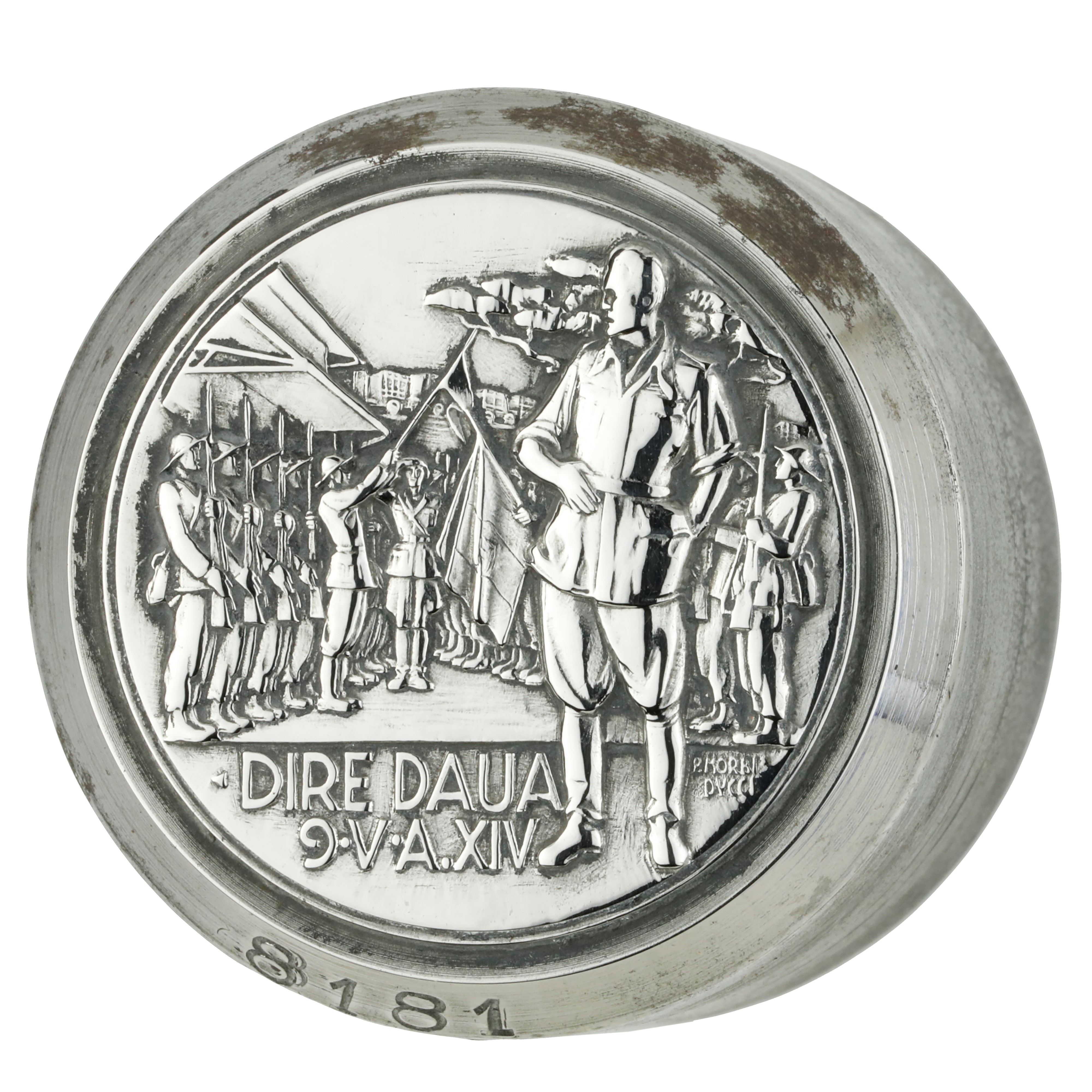 P Dire Daua 0-V A. XIV 45 X 44 MM