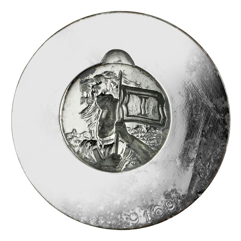 N i 57 X 46 MM