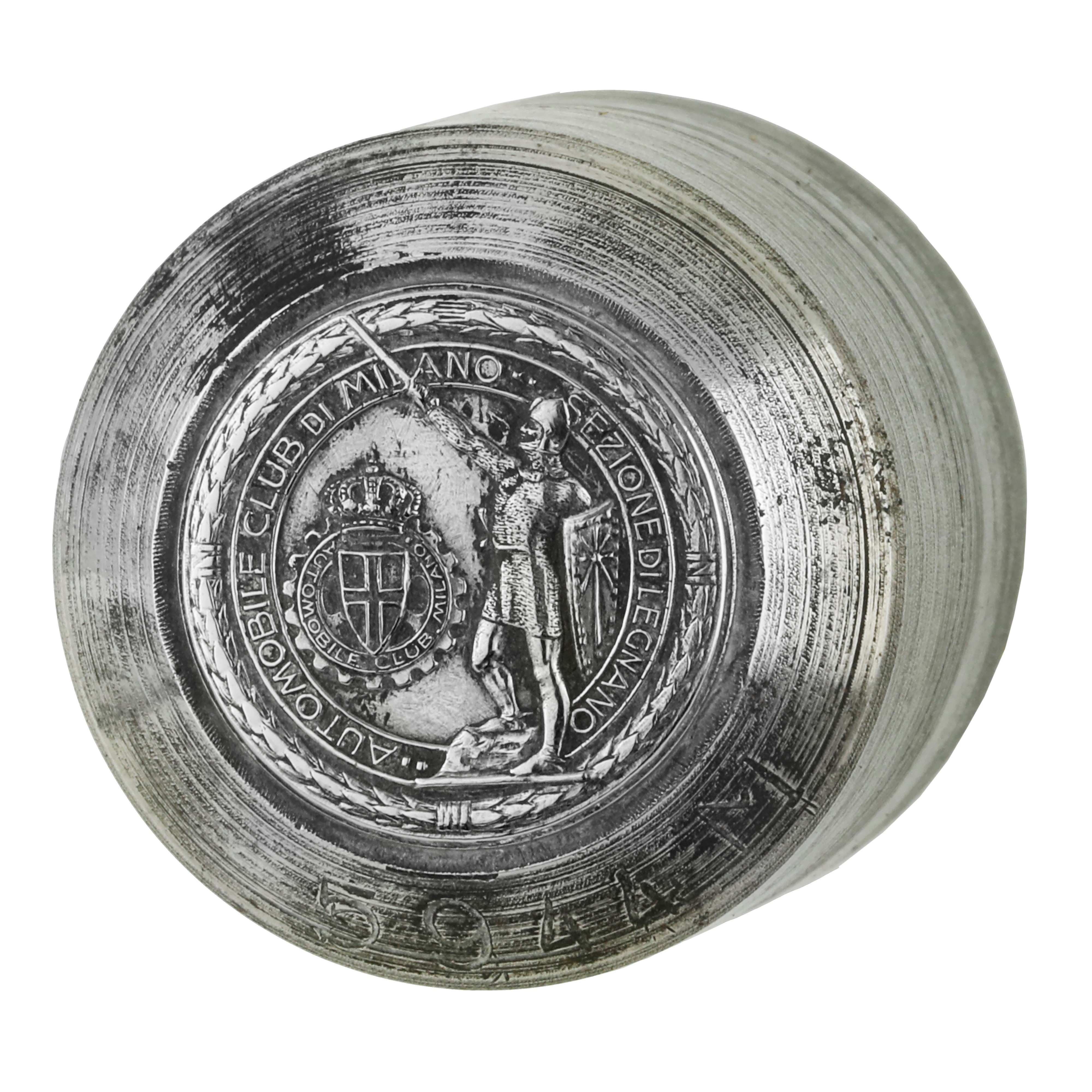 P Automobile Club di Milano Sezione di Legnano 29 X 33 MM