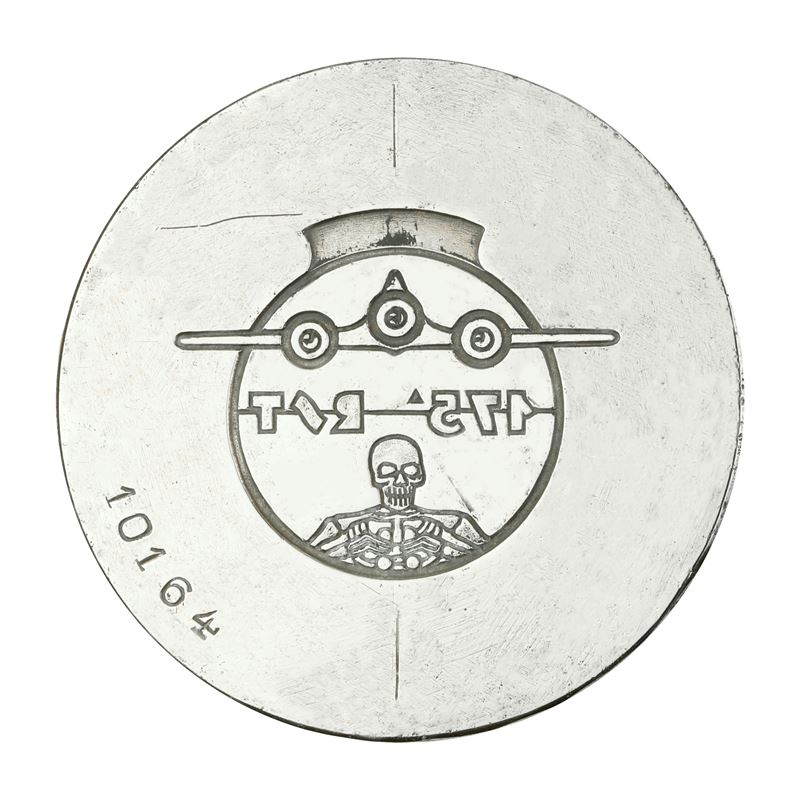N 175a R S T 69 X 51 MM