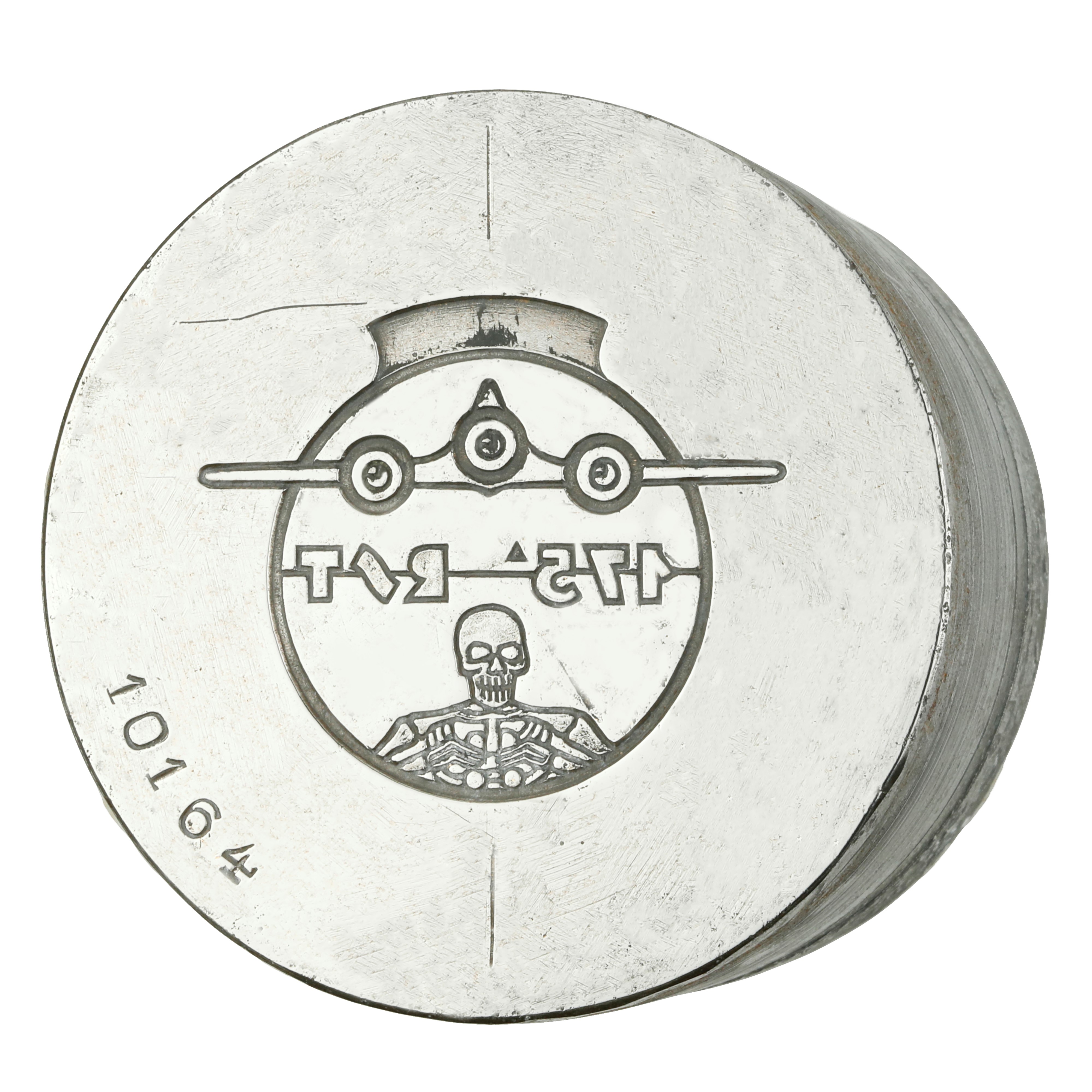 N 175a R S T 69 X 51 MM