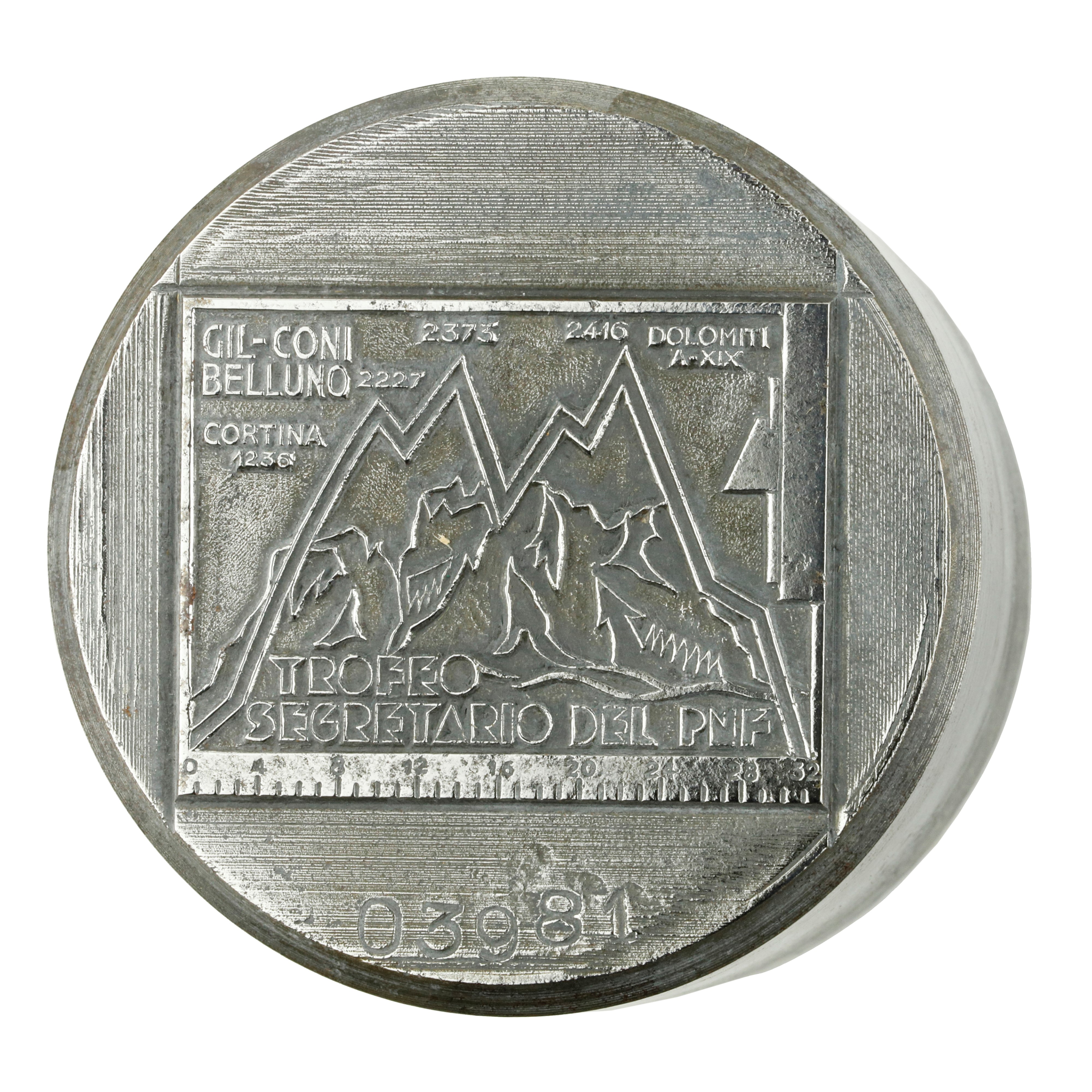 P G.I.L. Coni Belluno 2227-2373 2410 Dolomiti A XIX 56 X50 mm