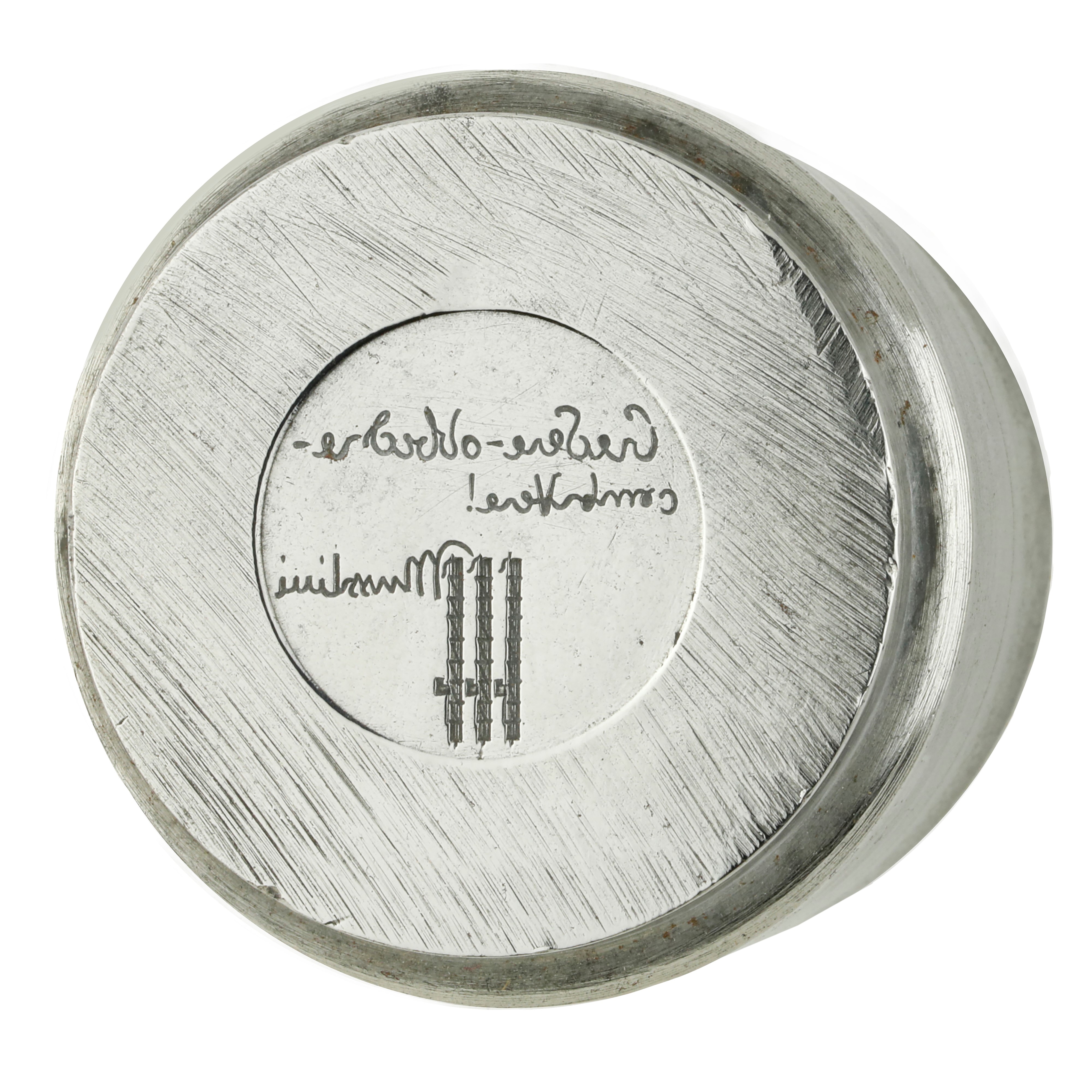 N Credere Obbedire Combattere. Mussolini 43 X 42 MM