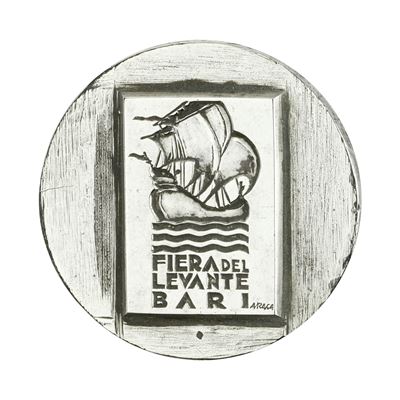 P Fiera del Levante Bari. Araca 33 X 37 MM