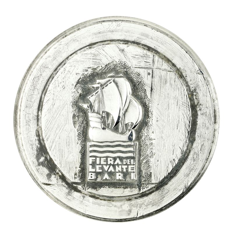 P Fiera del Levante Bari 49 X 32 MM