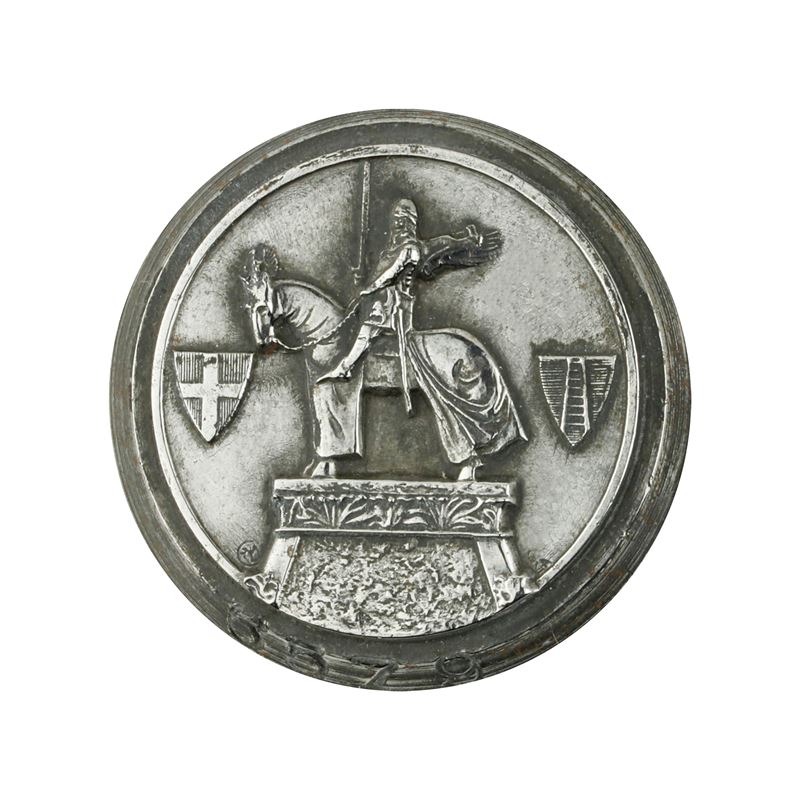 P Cavaliere a Cavallo con Spada 32 X 39 MM