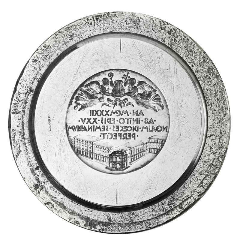 N An MCMXXXII Ab Inito Edis XXV Novum Dioces Seminarium Perfecti 103 X 40 MM
