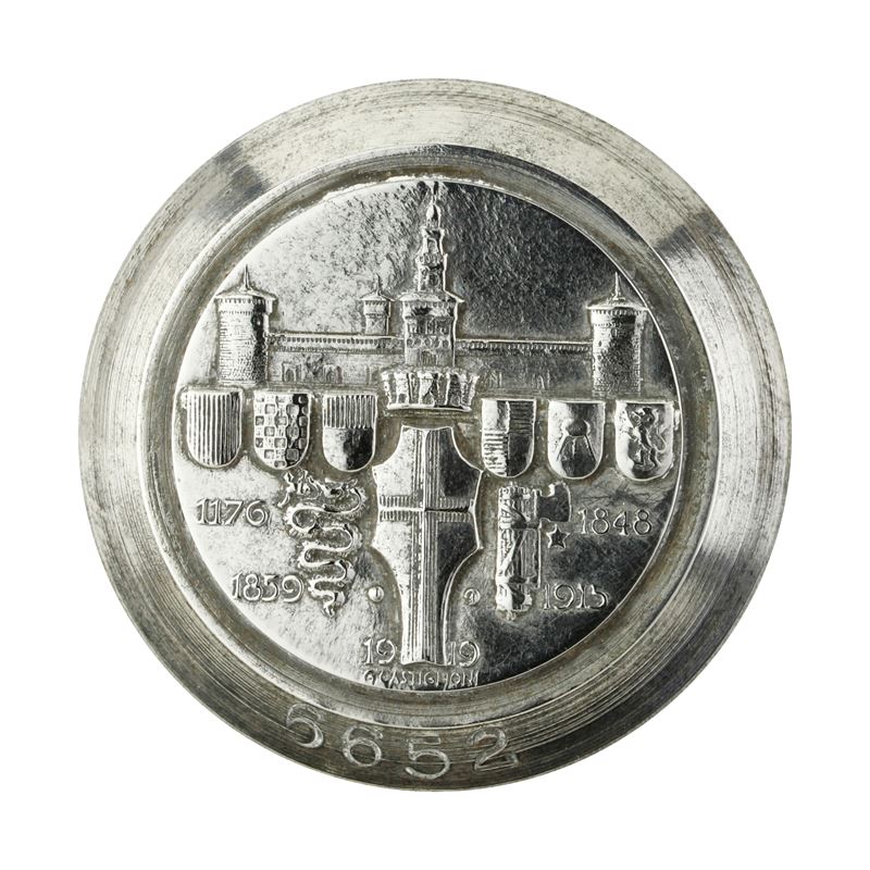 P Castello Sforzesco e Stemmi 1176-1848-1859-1915-1919 A. Castiglioni 41 X 41 MM