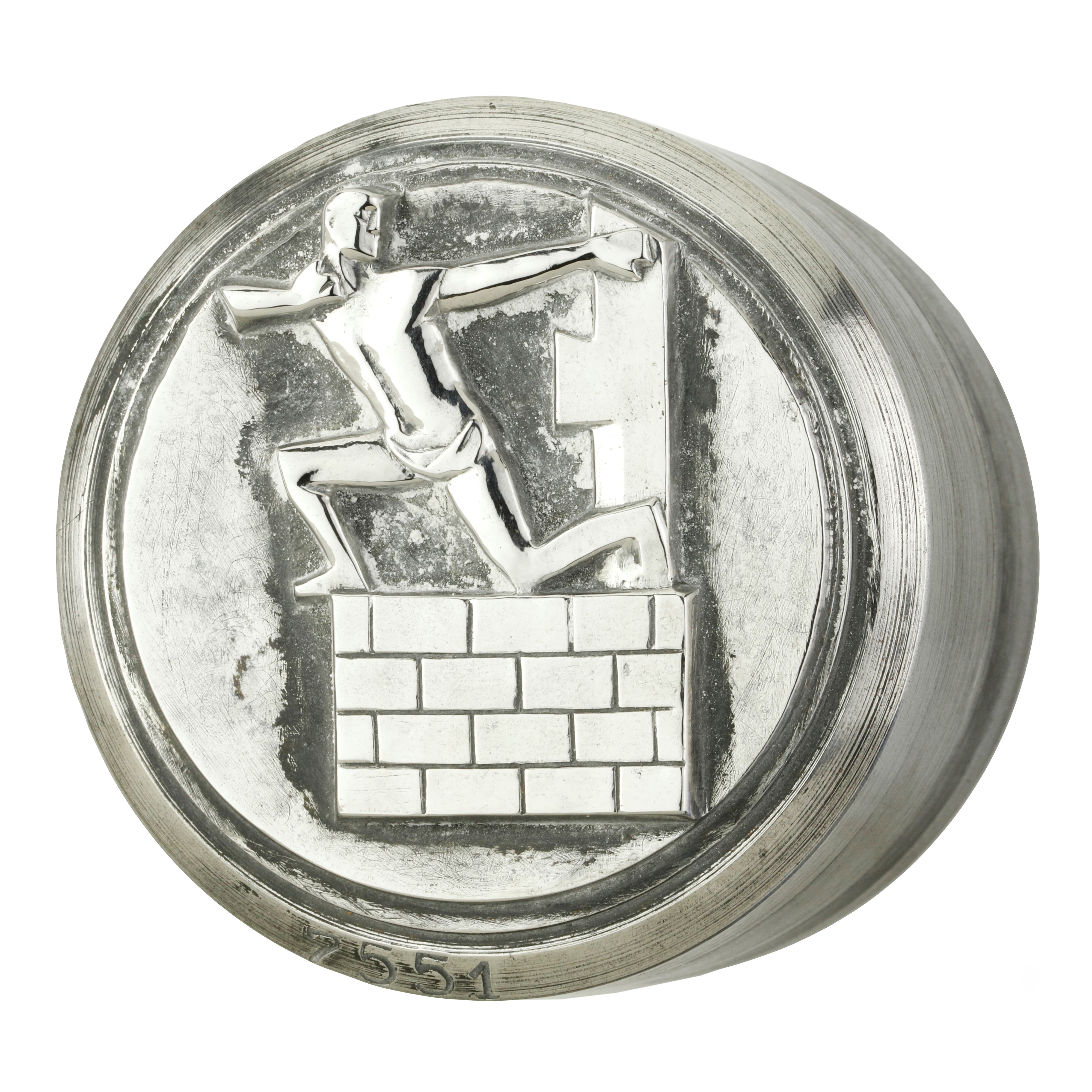 P Atleta Che Salta L'Ostacolo 61 x 52 mm