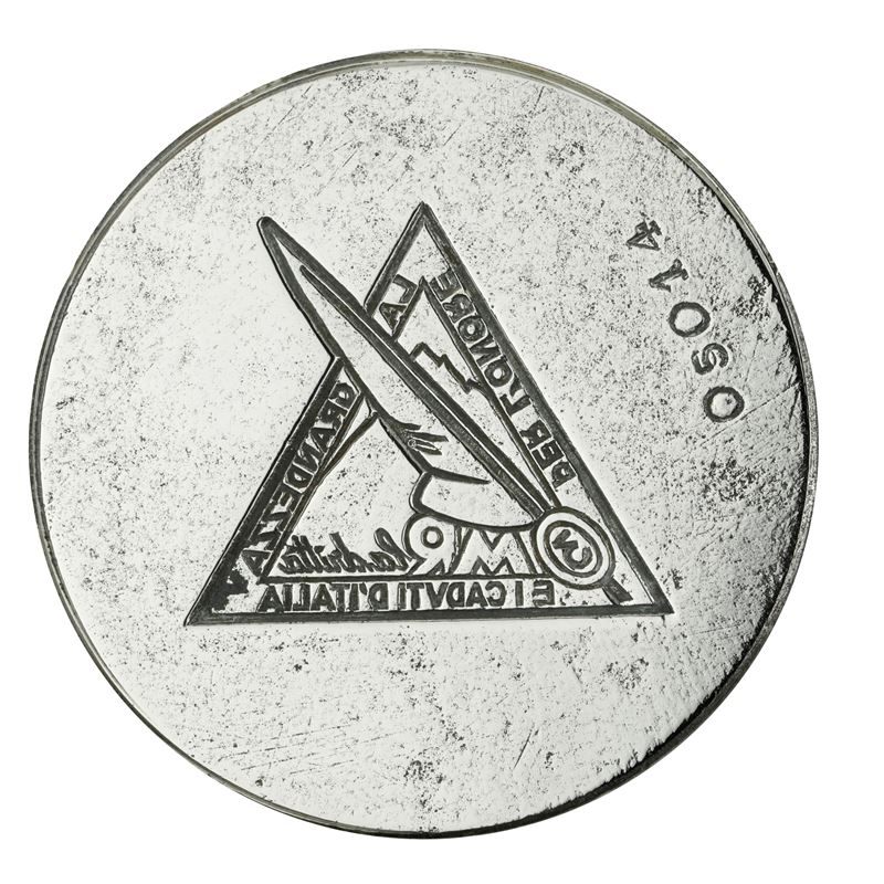 .n per L'onore la Grandezza e i Caduti D'italia 3 M R la Dritta 59 X 41 MM