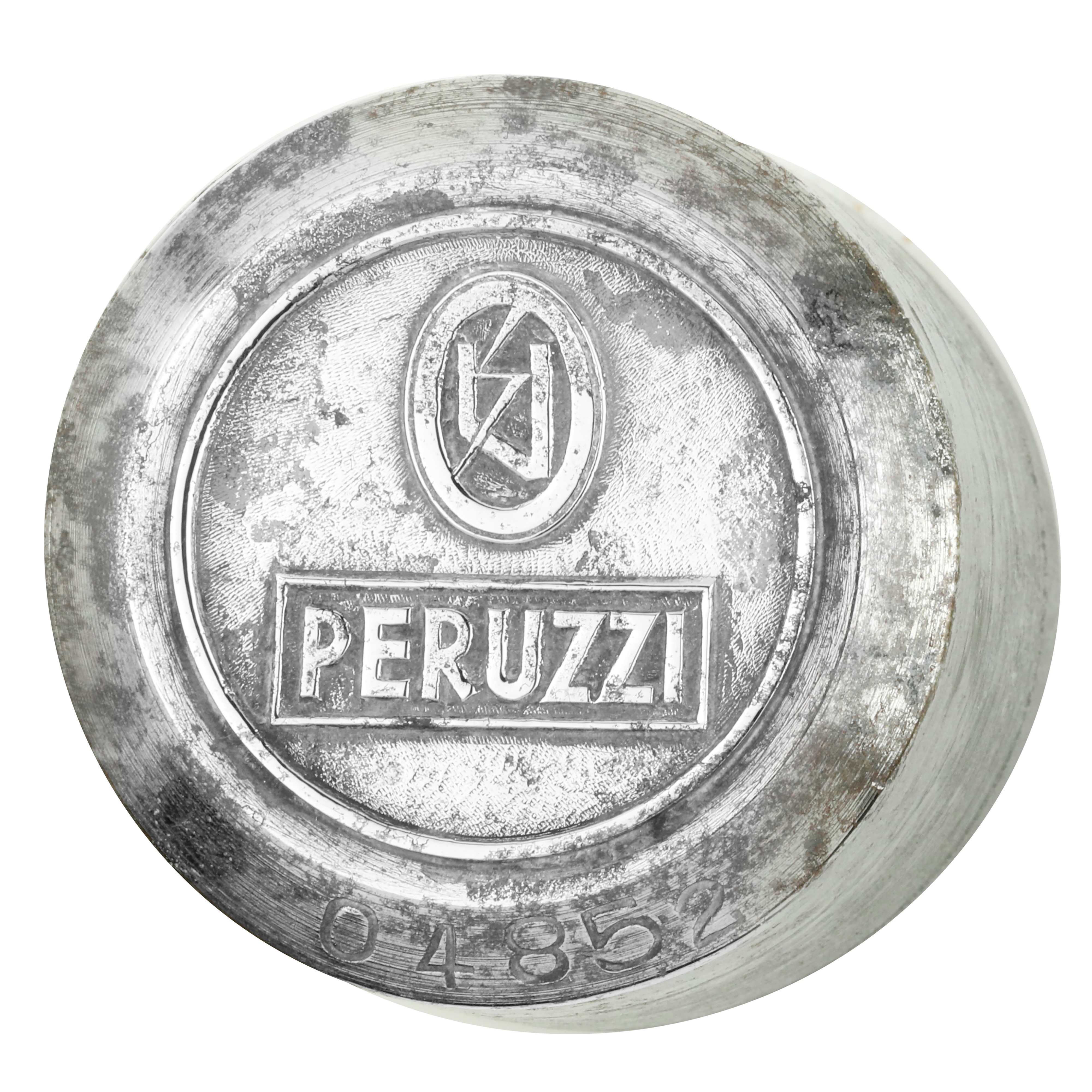 P Peruzzi 42 X 38 MM