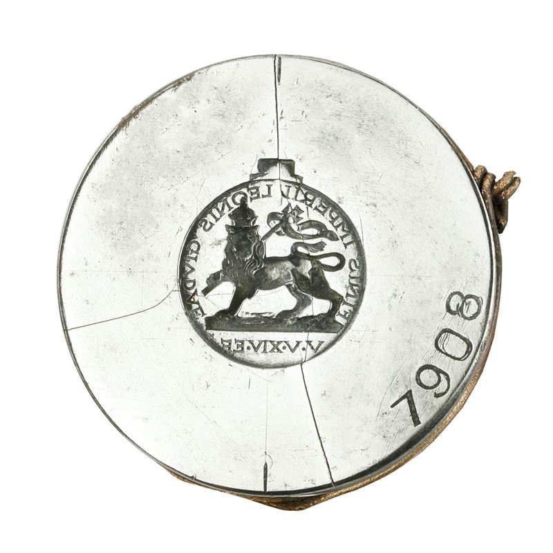 N Finis Imperii Leonis Giudae V.V.XIV.ee 41 X 37 MM