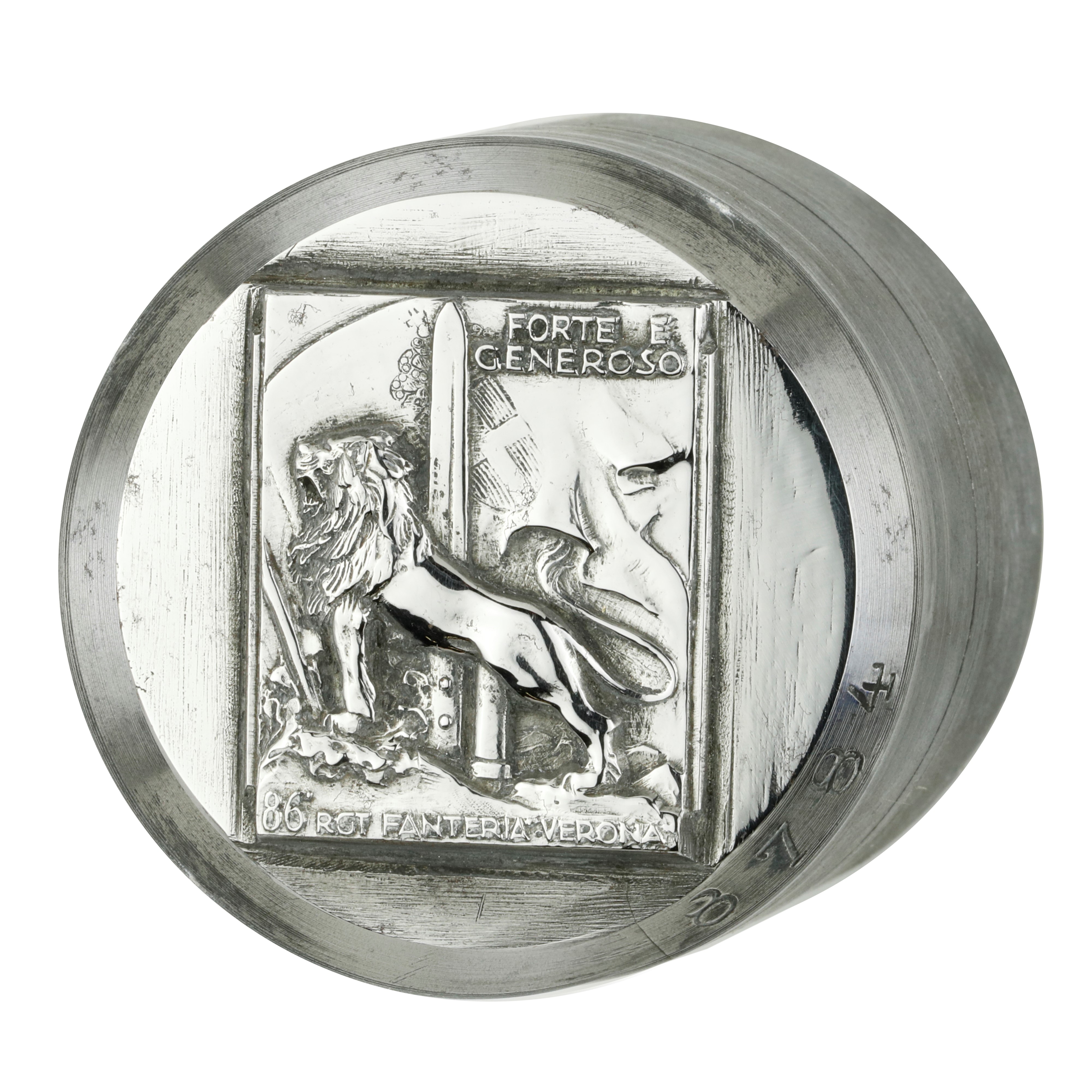 P Forte e Generoso 86° Rgt Fanteria Verona 45 X 43 MM