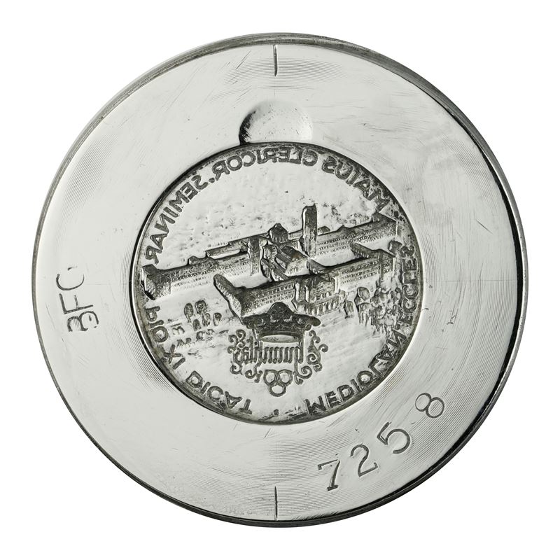 N Mediolan Eccles Maius Clericor Seminari Pio XI Dicat 56 X 47 MM