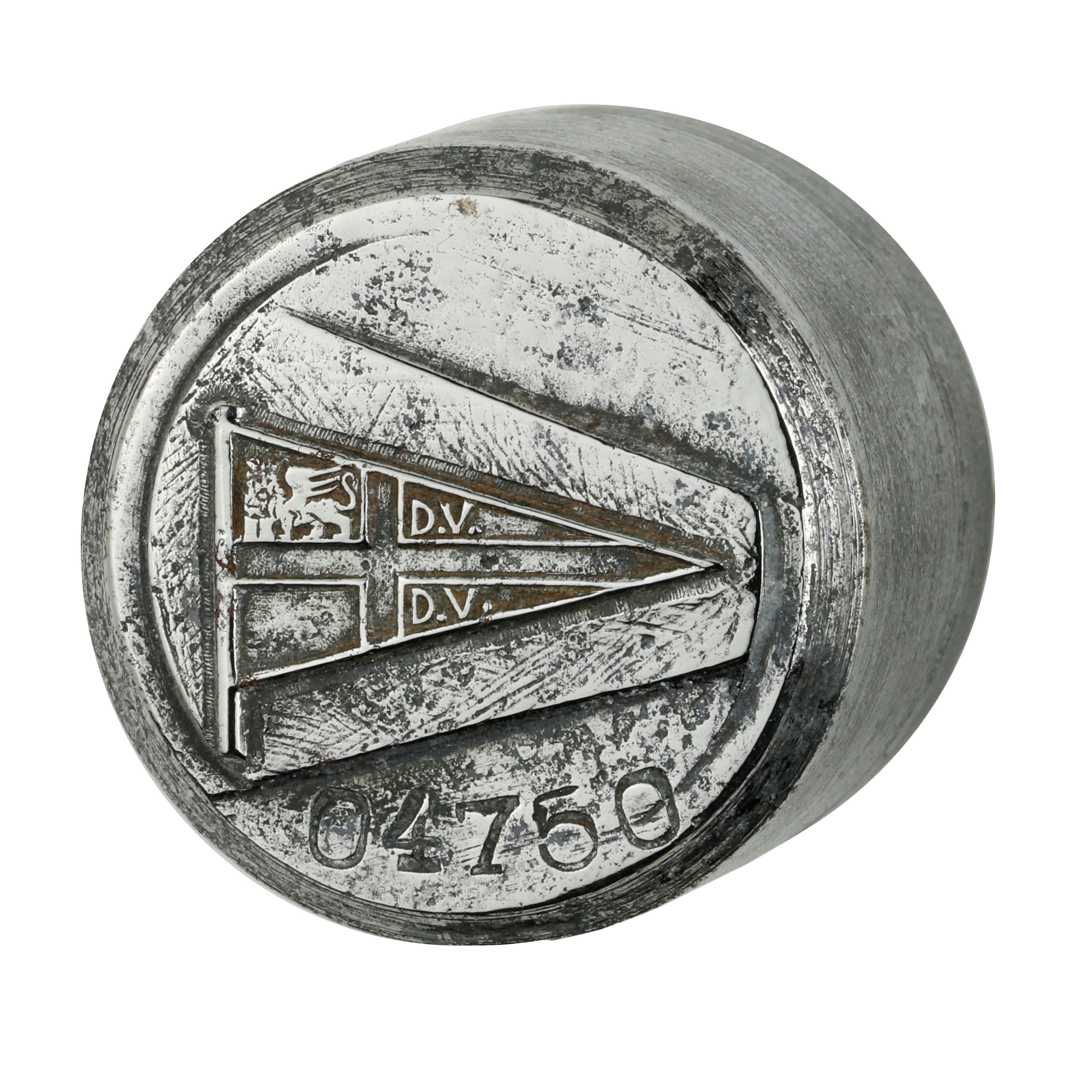 P D.V. 33 X 30 MM