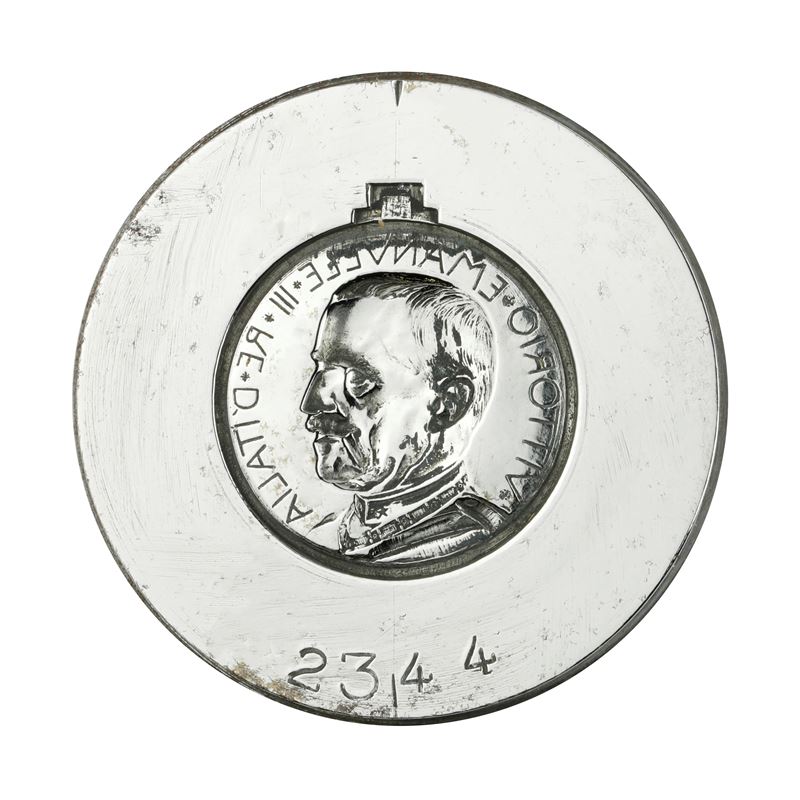 N Vittorio Emanuele III Re D'italia 52 X 43 MM