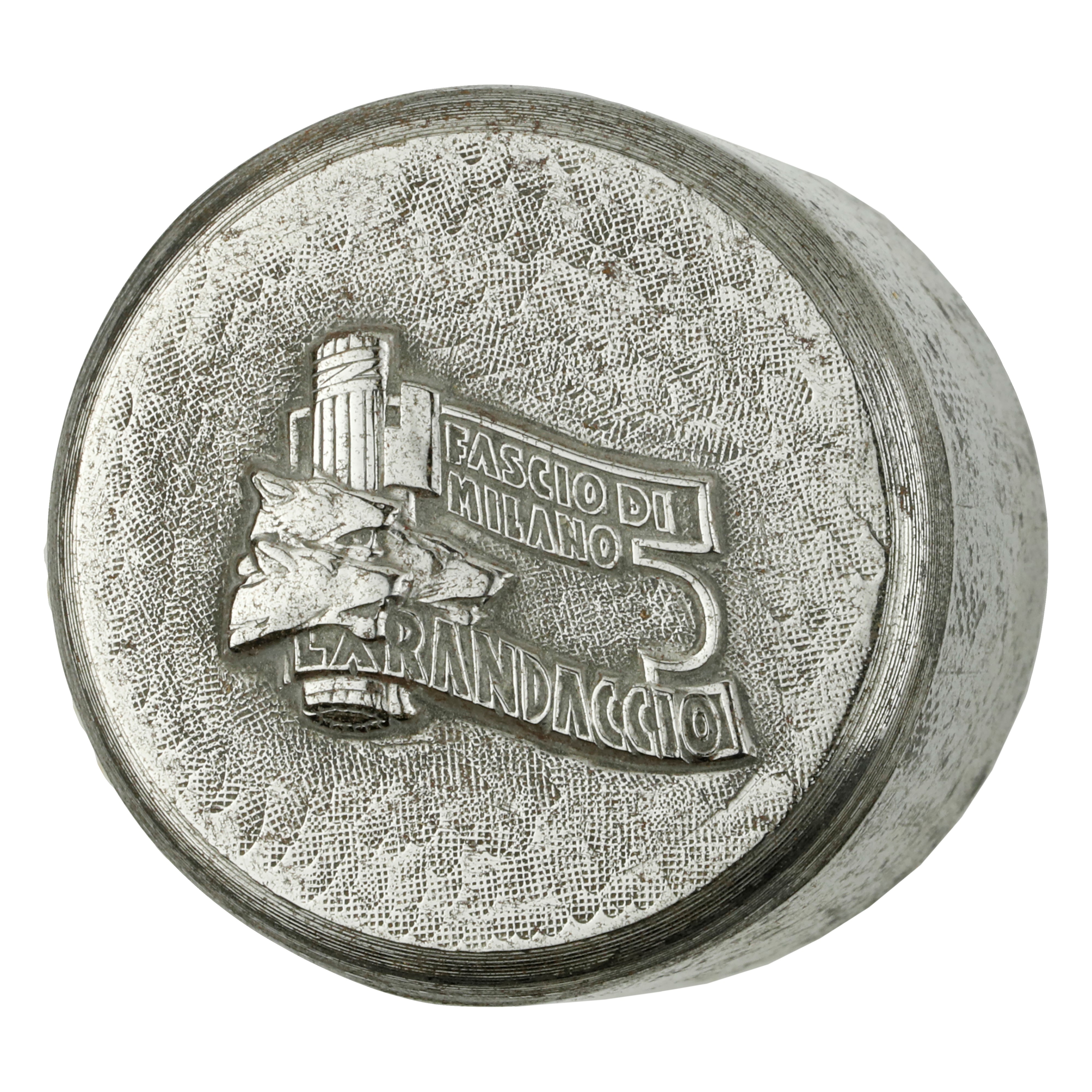 P Fascio di Milano Larandaccio 37 X 33 MM