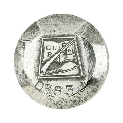 P G U F. (libro e Moschetto) 32 X 33 MM
