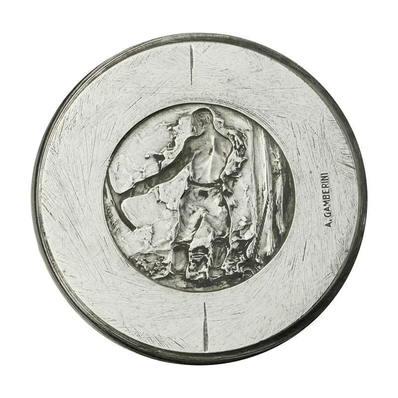 N Lavoratore con Piccone (mussolini) 51 X 31 MM