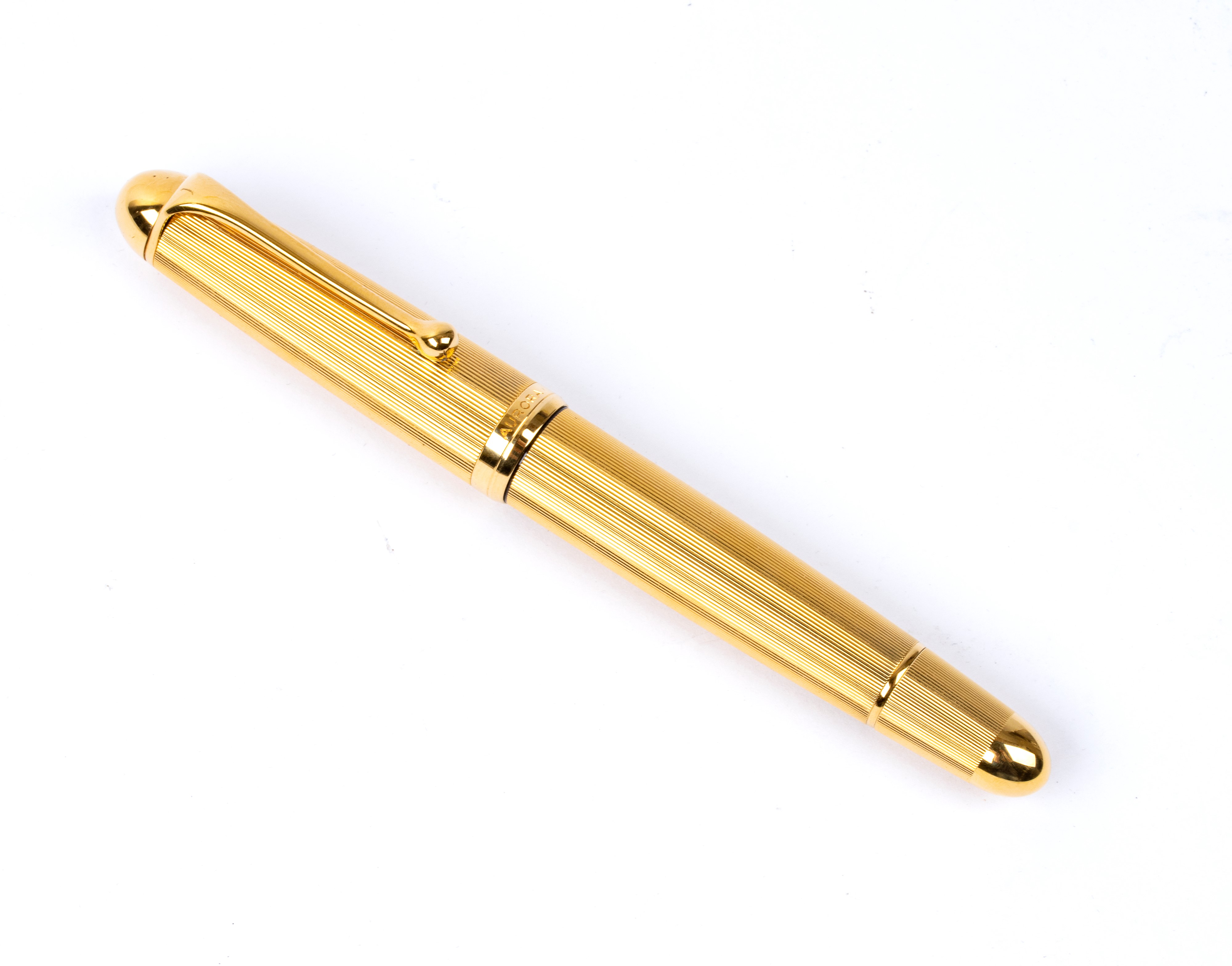Aurora - Serie 88: Penna stilografica laminata in oro con pennino semicorazzato 14 k