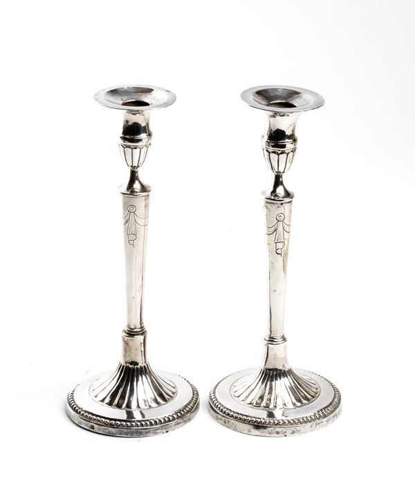 ANTONIO CAPPELLETTI - A pair of italian solid silver candelsticks