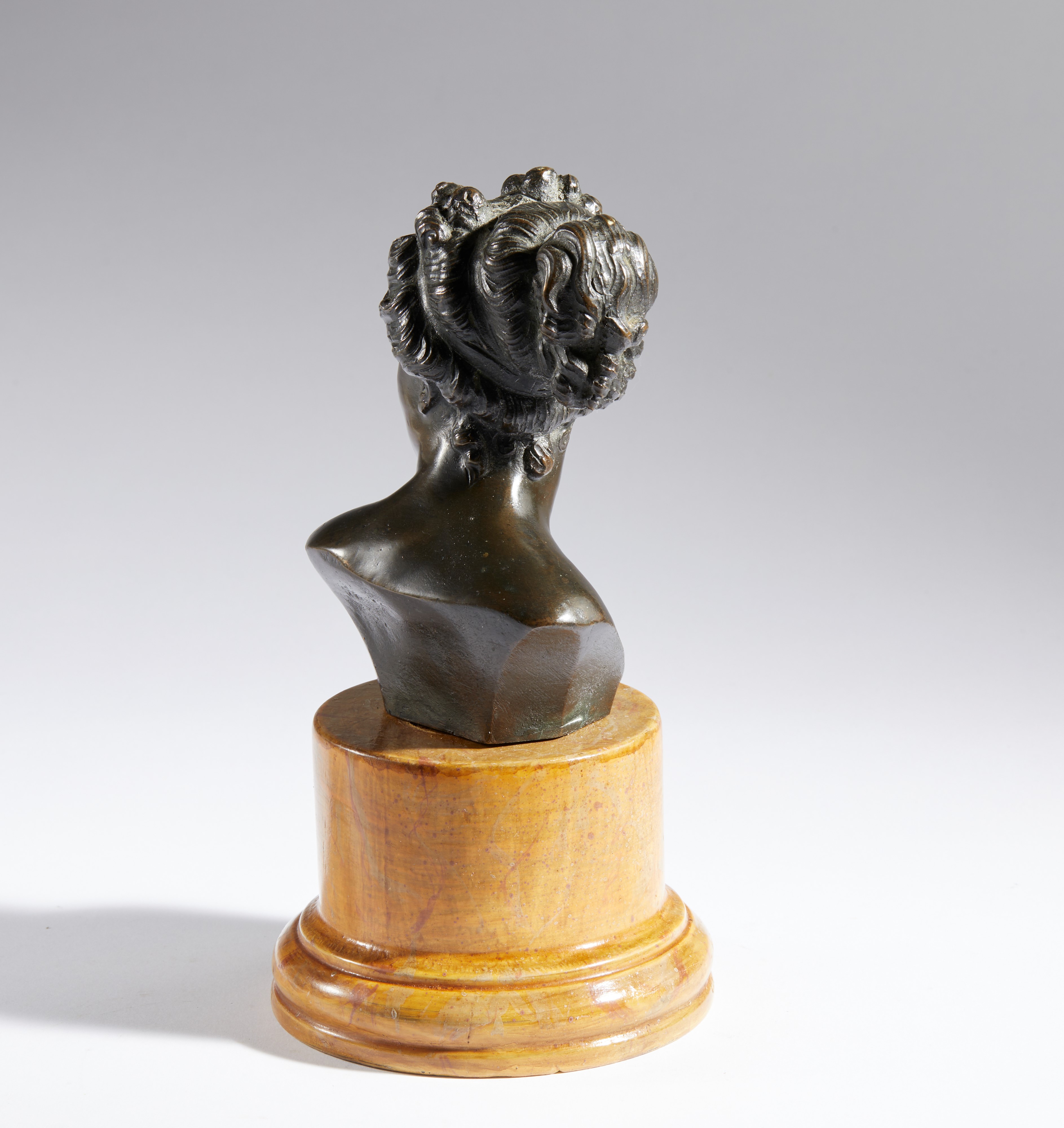 Busto Venere italica