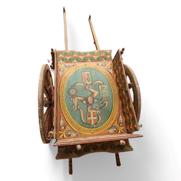 Sicilian lacquered and painted exhibition cart