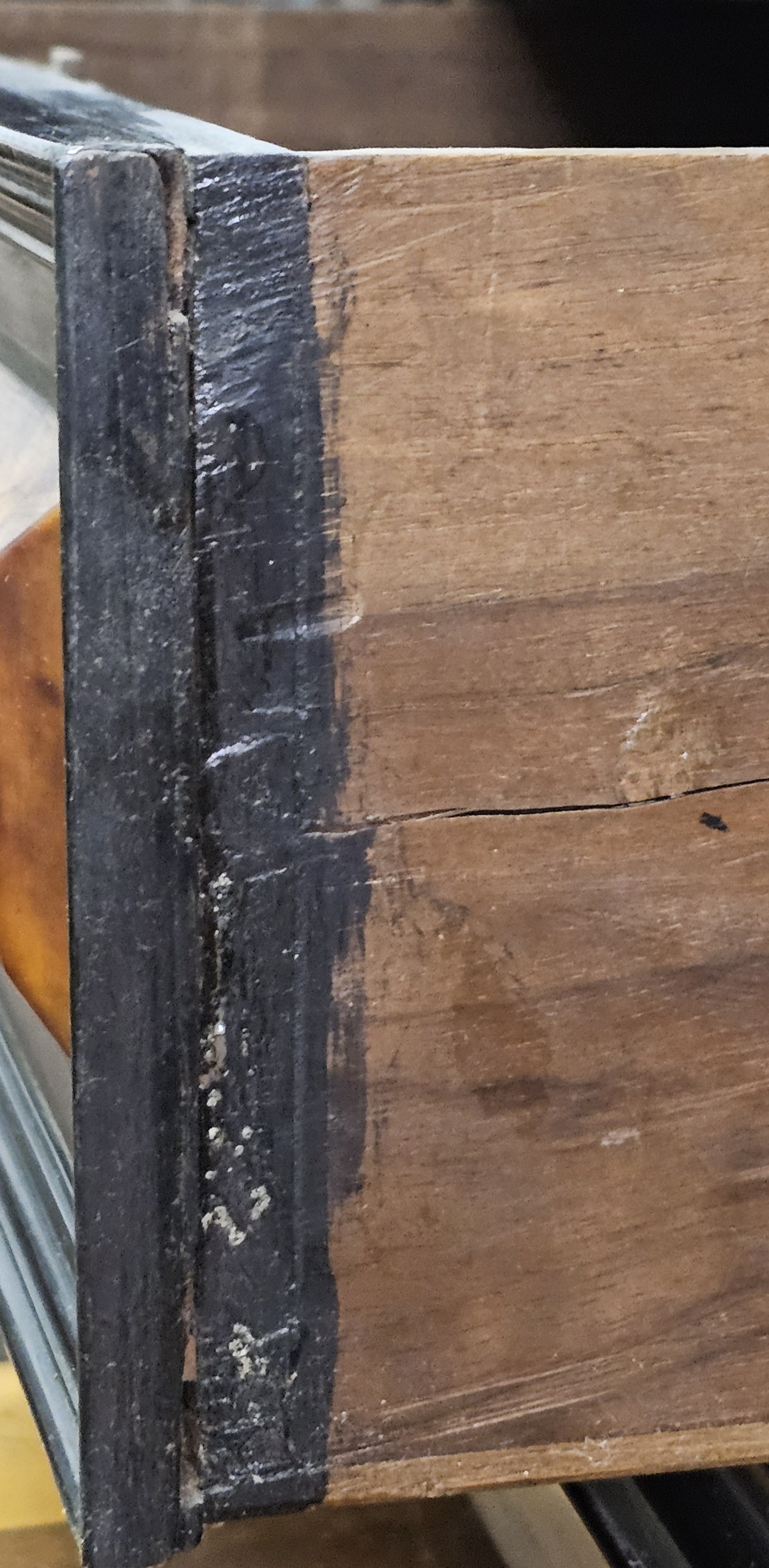 Monetiere italiano in legno ebanizzato e tartaruga