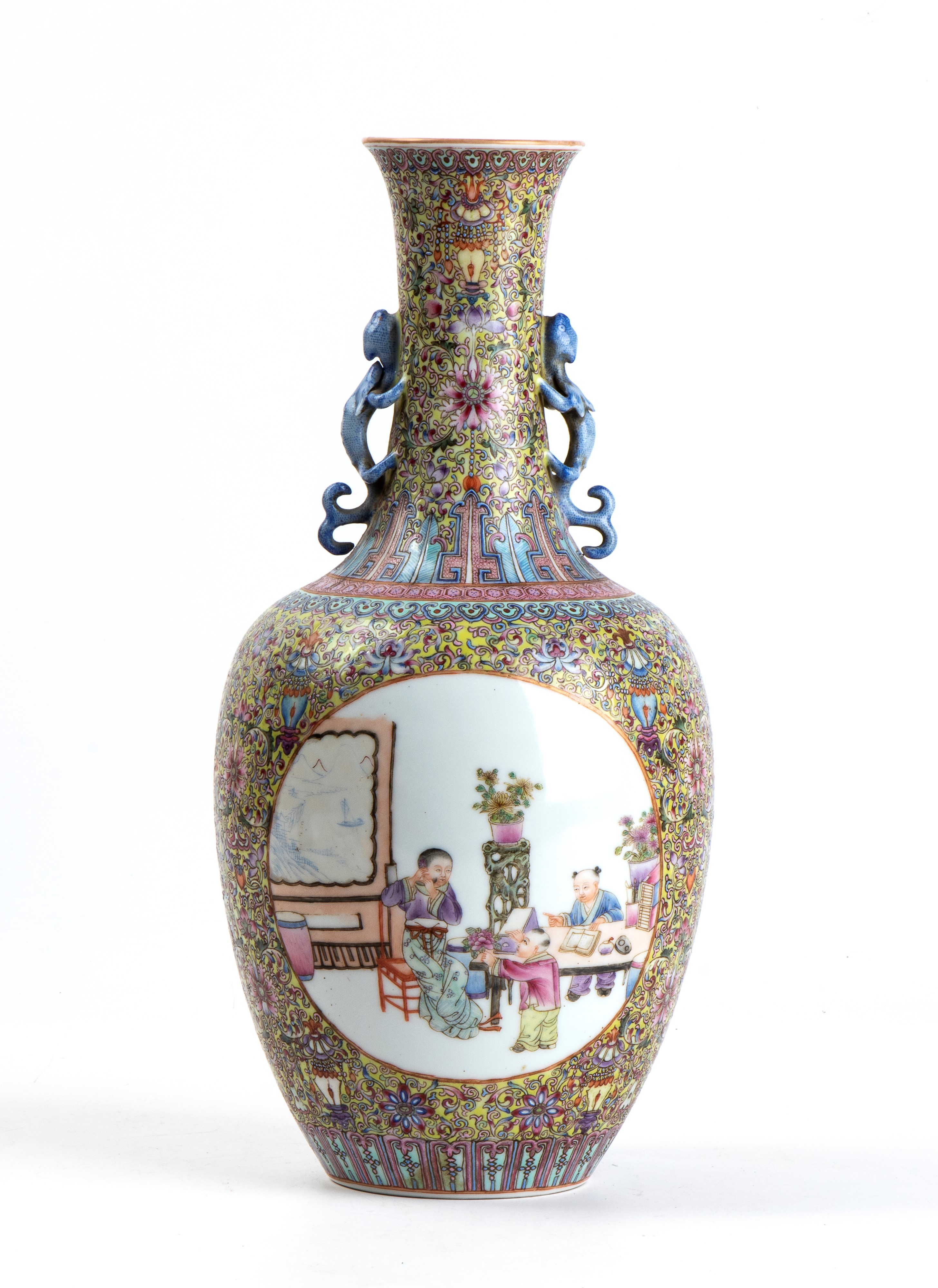 Raffinato vaso in porcellana