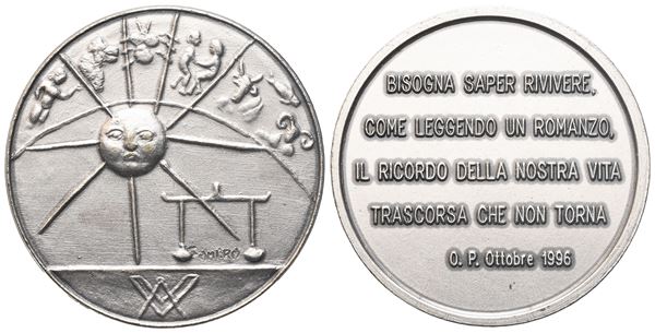 Medaglia "Bisogna saper rivivere, come leggendo un romanzo, [..]" O. P. Ottobre 1996 (35,7 mm)  - Auction MASONIC MEDALS & JEWELS From the Early 19th to the Late 20th Century - Bertolami Fine Art - Casa d'Aste