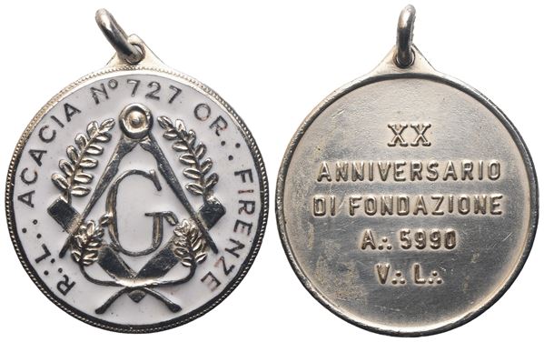 Medaglia Smaltata R. L. "Acacia" N° 727 Or. Firenze (30,4 mm)  - Auction MASONIC MEDALS & JEWELS From the Early 19th to the Late 20th Century - Bertolami Fine Art - Casa d'Aste