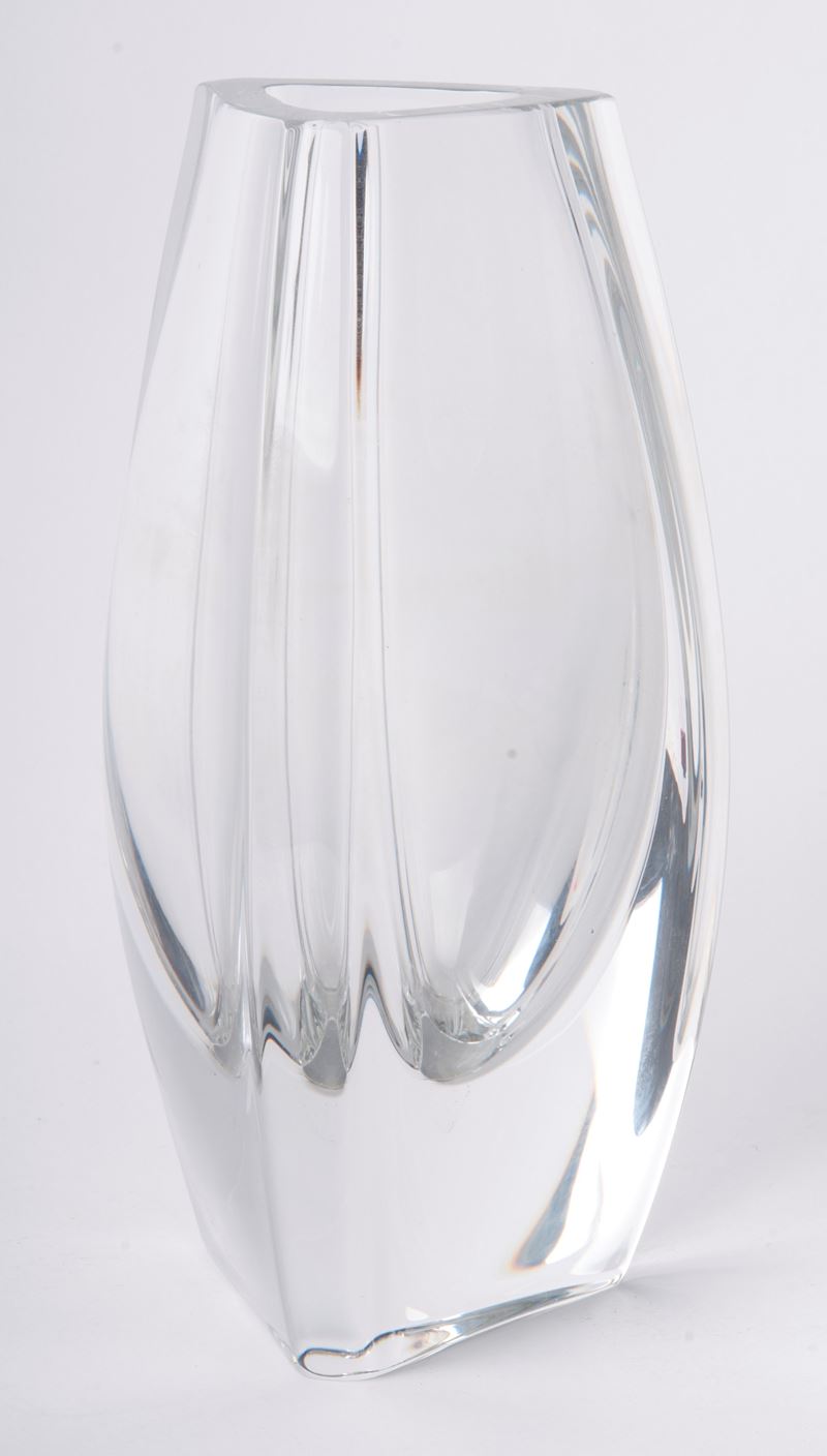 Vaso a Bulbo Triangolare in Cristallo Baccarat